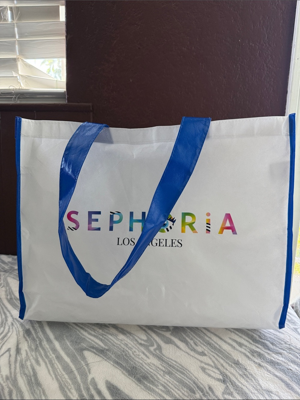 Sephoria White Tote Bag with Blue Handles
